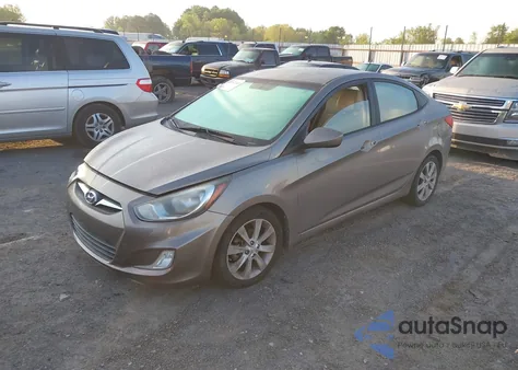 2012 Hyundai Accent Gls z USA, uszkodzony, nr VIN KMHCU4AE4CU097425